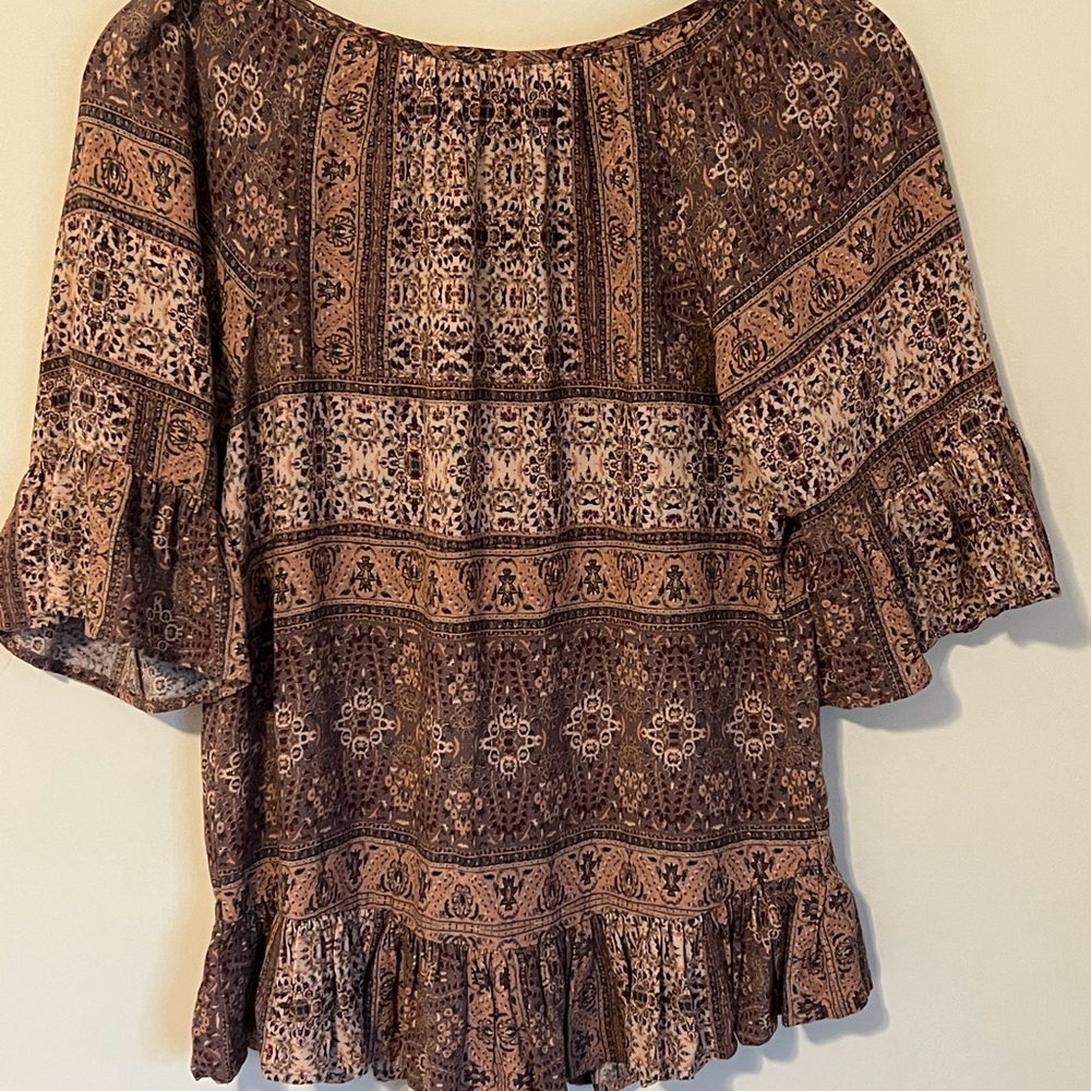 3/4 sleeve business casual size medium.  Worn once!  Rose colored